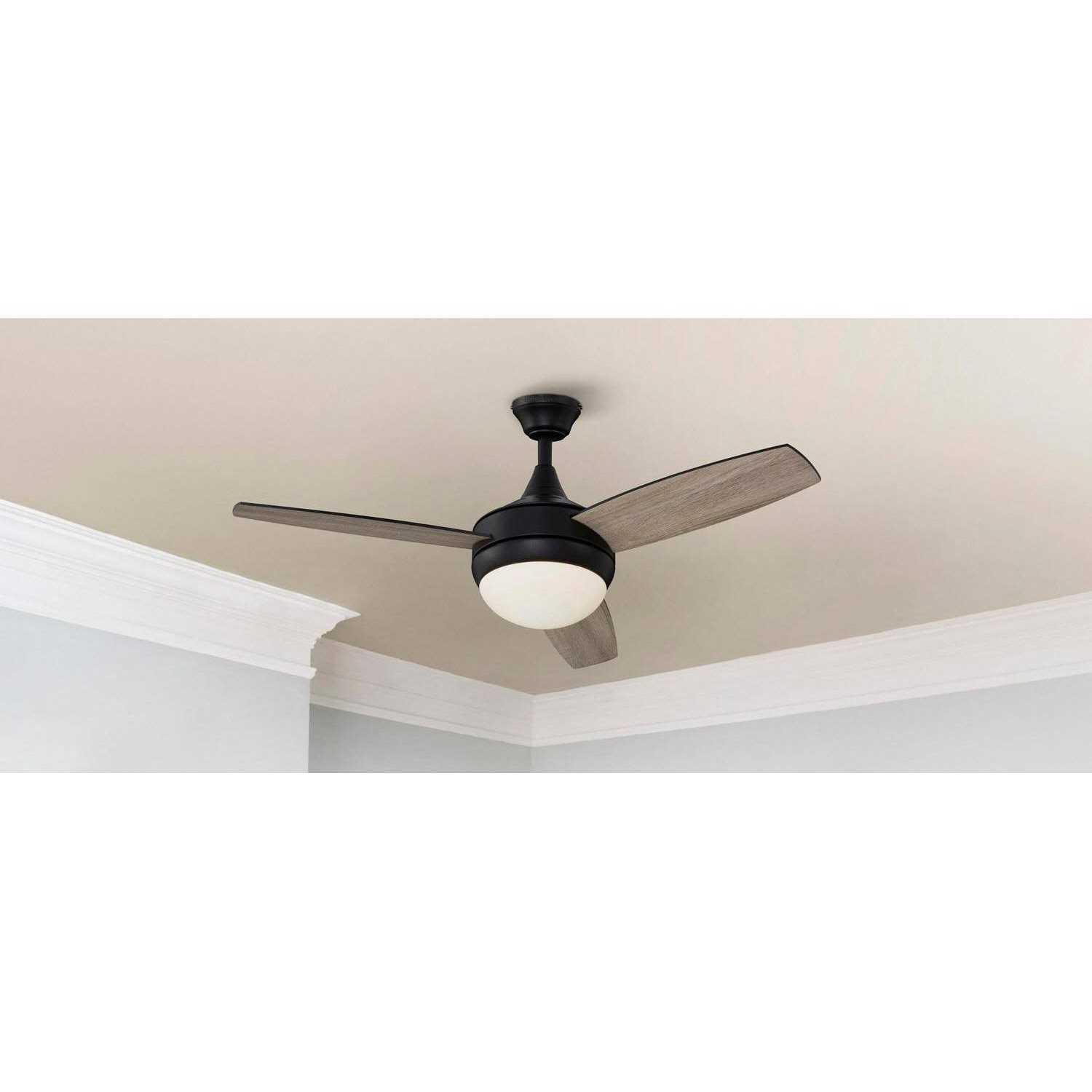 Harbor Breeze Beach Creek 44-in Matte Black LED Indoor Ceiling Fan with Light and Remote - Image 3