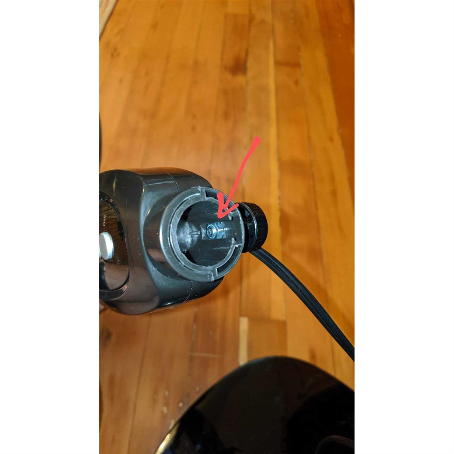Amazon Basics Oscillating Dual Blade Standing Pedestal Fan with Remote - Image 3