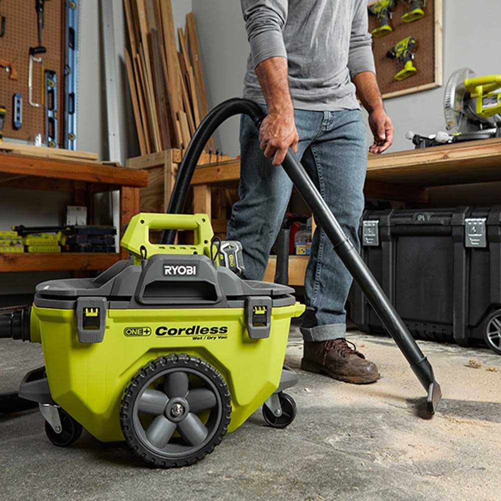 Ryobi 18-Volt ONE+ 6 Gal. Cordless Wet/Dry Vacuum with Hose, Crevice Tool, Floor Nozzle and Extension Wand - Image 4