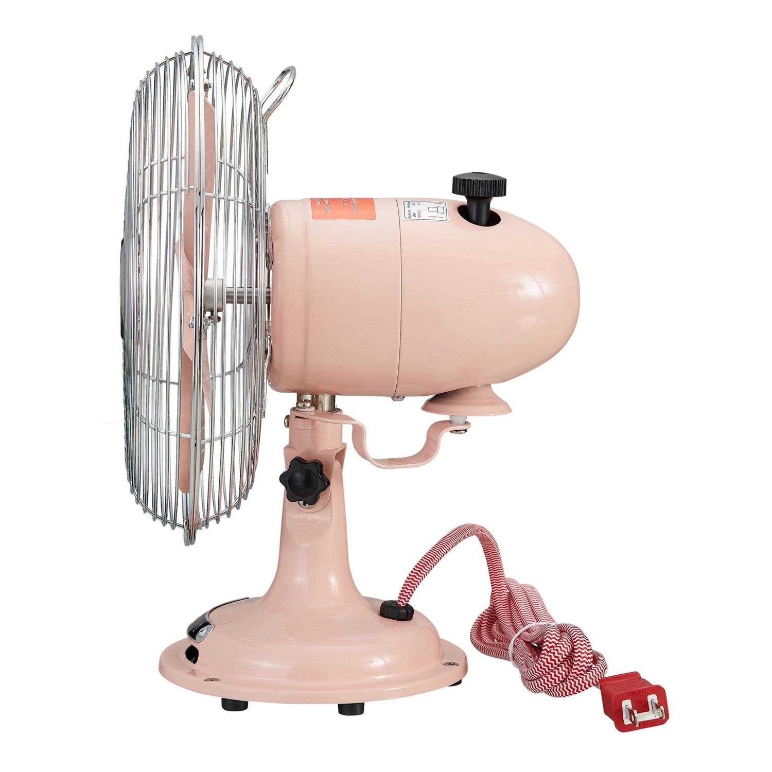 Better Homes & Gardens Retro 3-Speed Metal Tilted-Head Oscillation Table Fan - Image 3