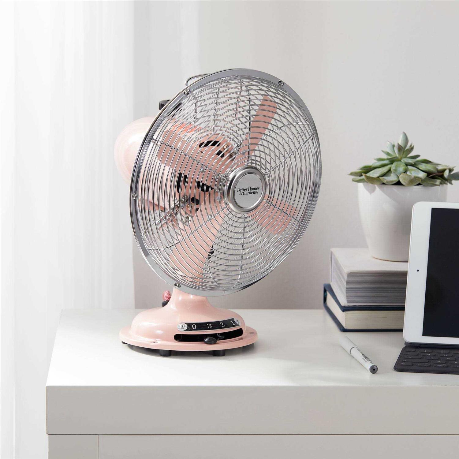 Better Homes & Gardens Retro 3-Speed Metal Tilted-Head Oscillation Table Fan - Image 4