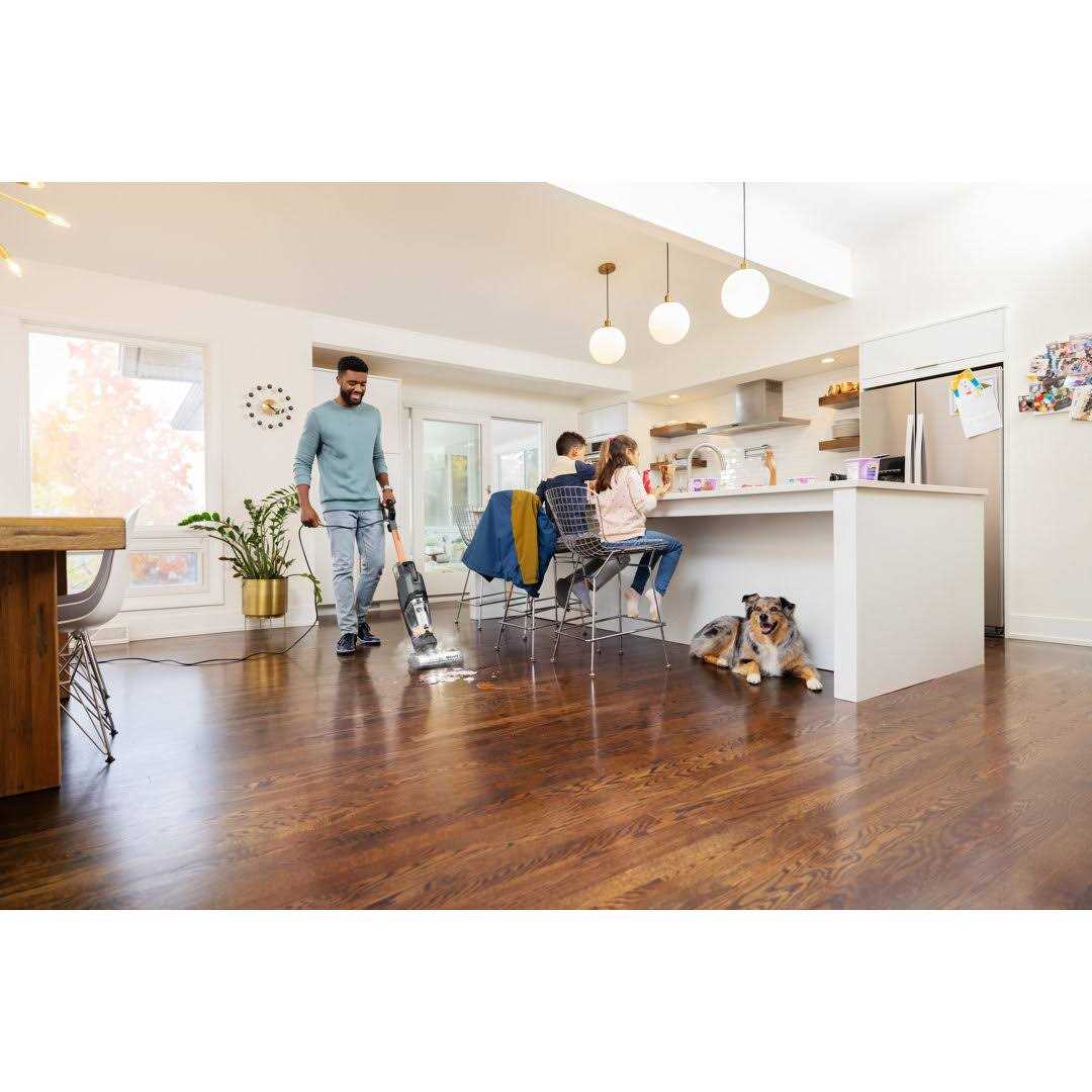 Bissell CrossWave HydroSteam Plus Multi-Surface Wet Dry Vac - Image 4