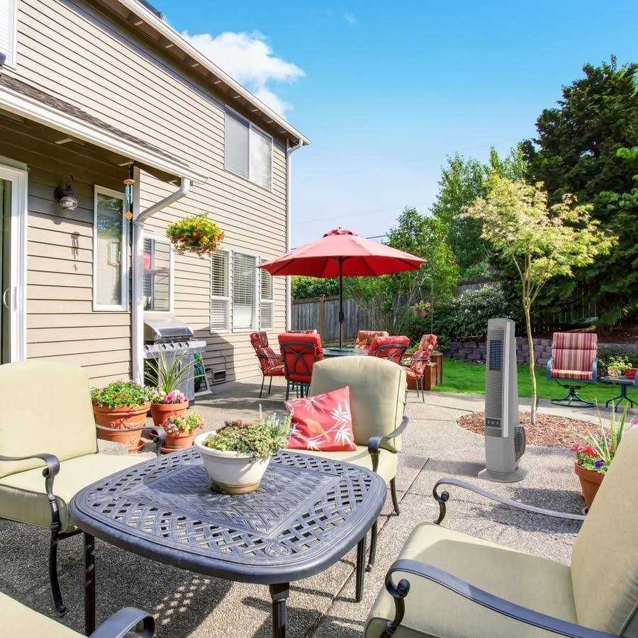 Lasko Outdoor Living Fan - Image 4