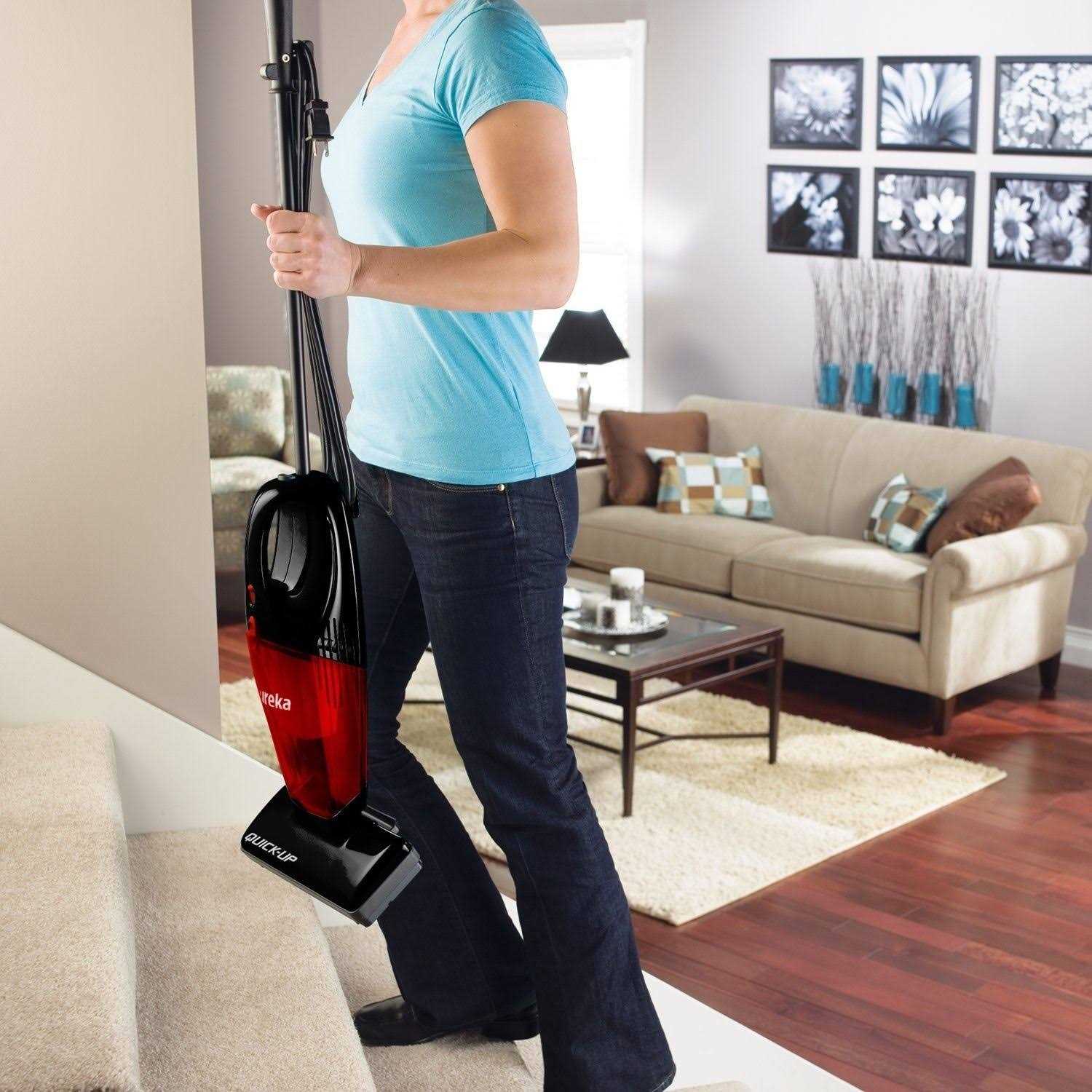 Eureka Vacuum Cleaner - Image 4