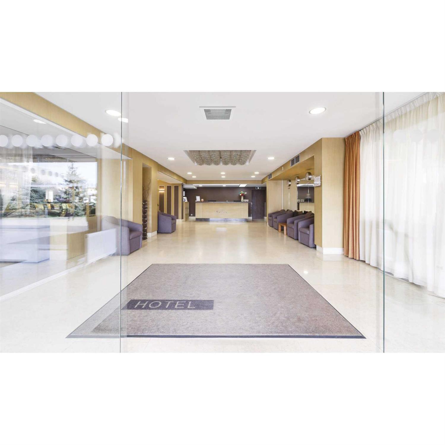 Broan L100E 130 Cfm 0.3 Sone Ceiling or Wall Mounted Commercial Utility Fan - Image 3